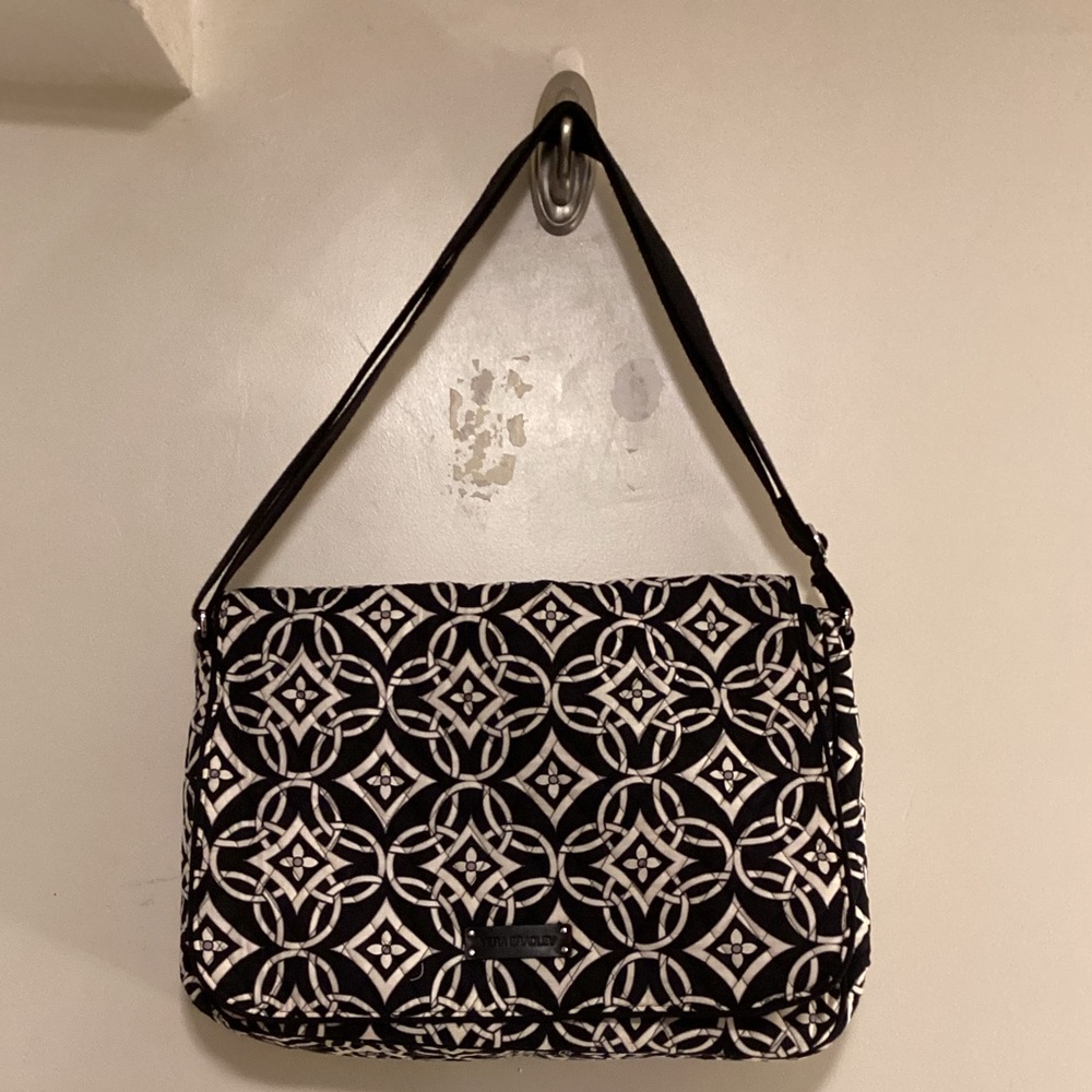 Vera Bradley Black & White Quilted Crossbody Shoulder Bag